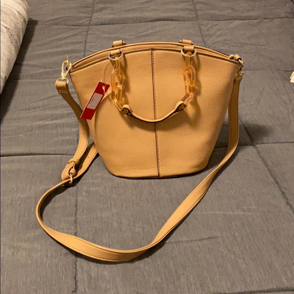 Kelly & Katie Tan Bucket Bag Purse